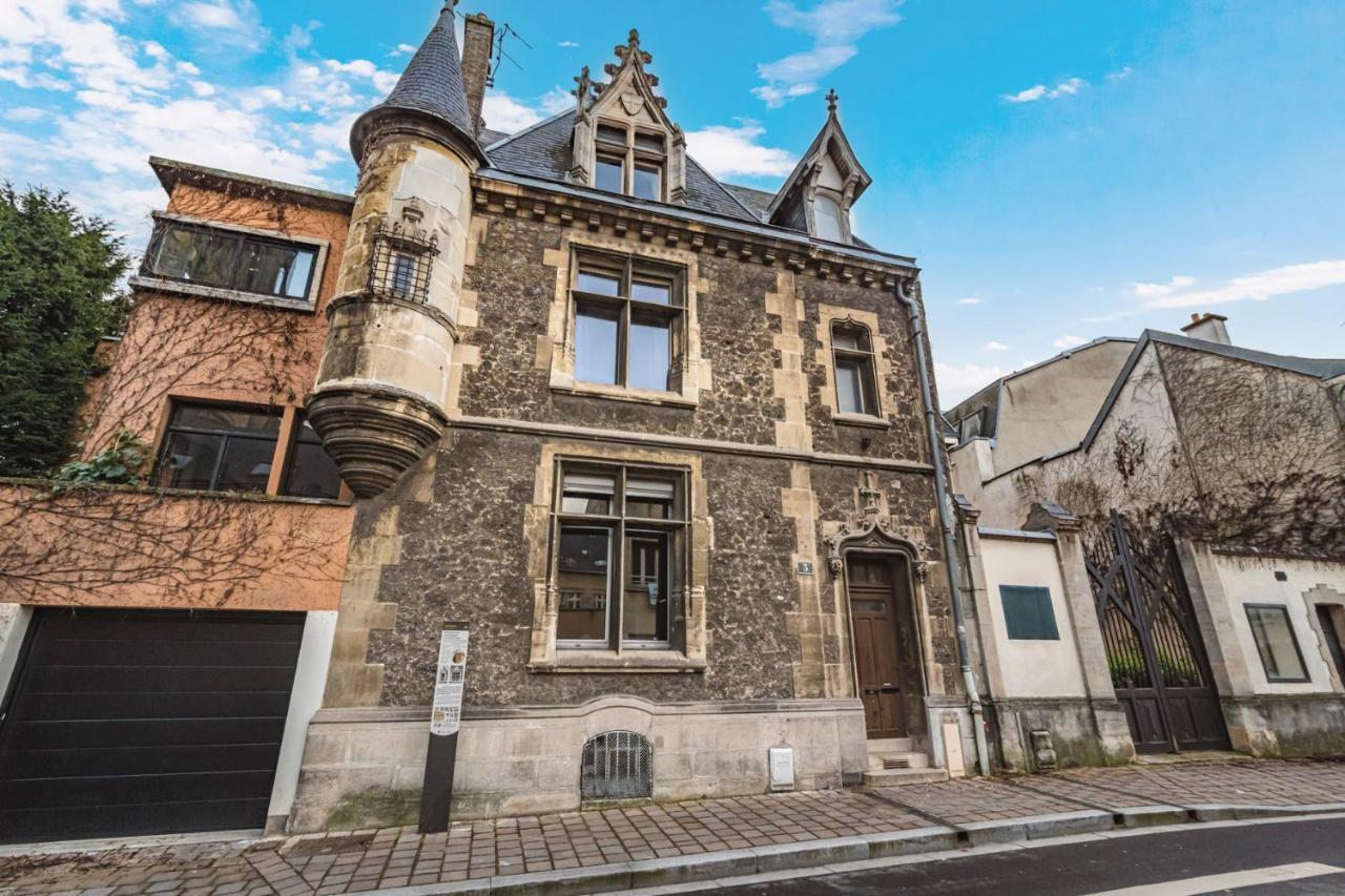 Ferienwohnung Tournelles Vue Cathedrale- Maison Climatisee Du Xvie Siecle Classee Reims Exterior foto